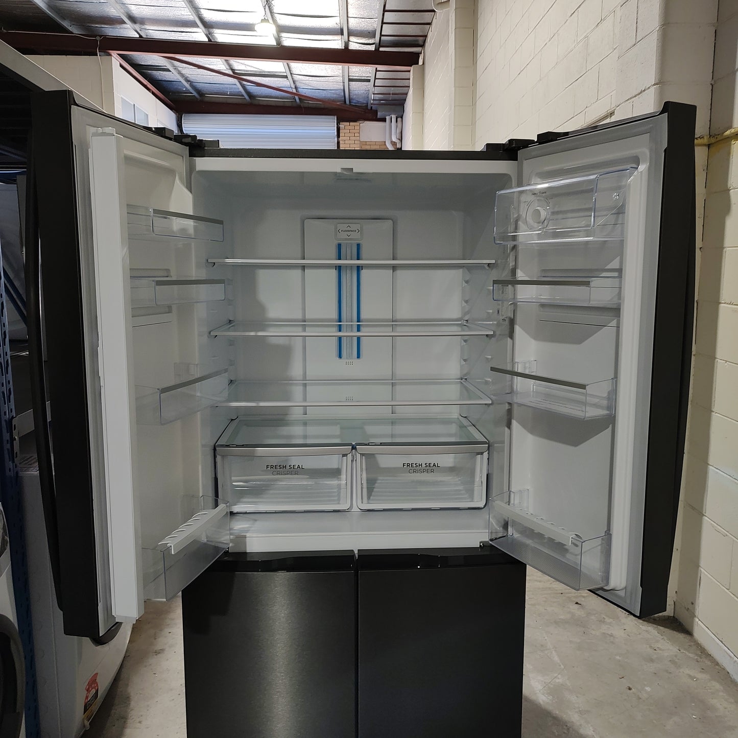 Westinghouse 541L Dark Stainless Steel French Door Frost Free Fridge WQE6000BB