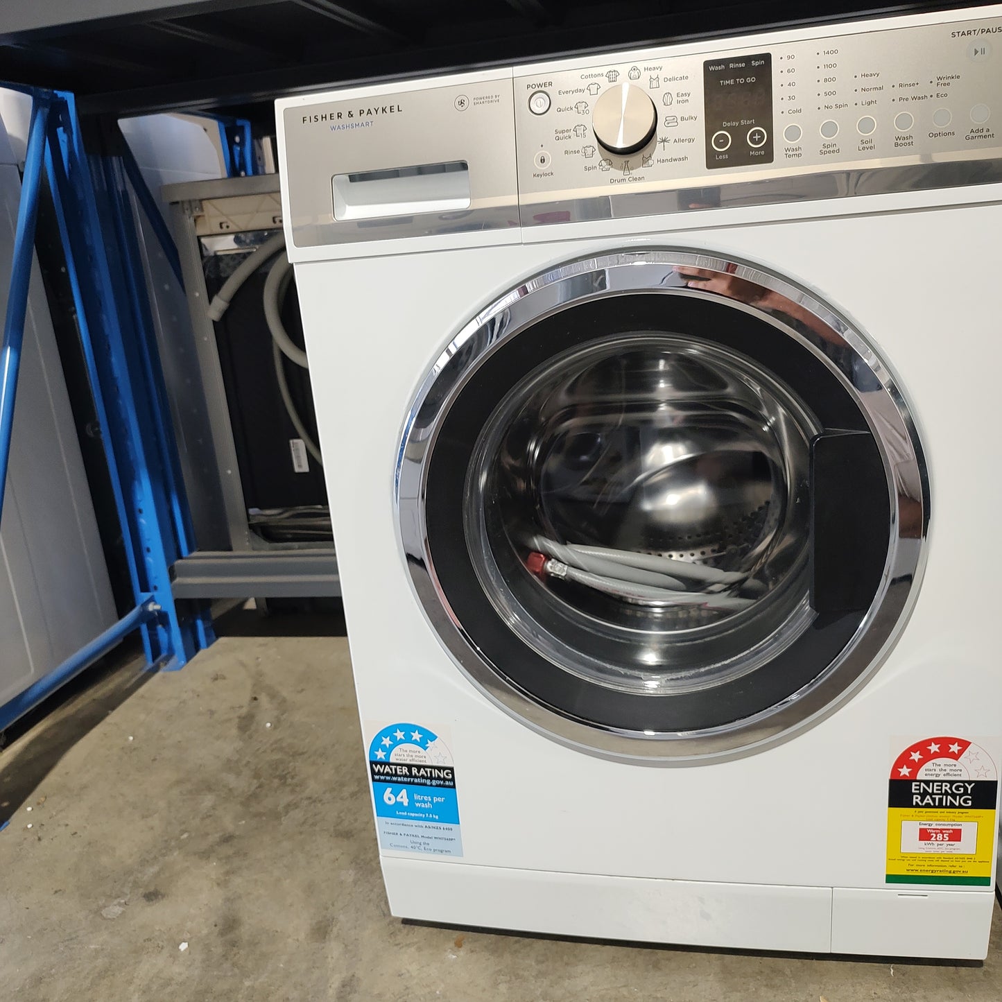 Fisher & Paykel 7.5kg WashSmart Front Load Washing Machine WH7560P2