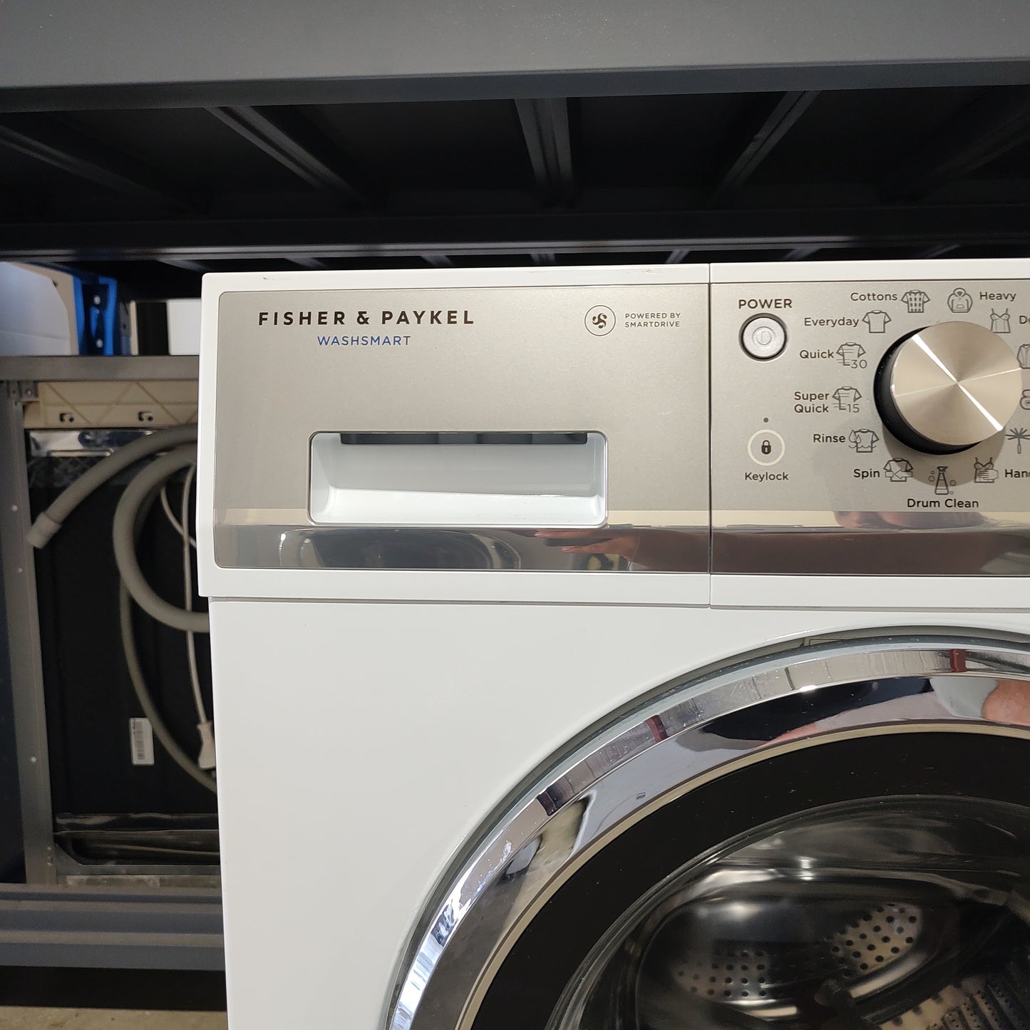Fisher & Paykel 7.5kg WashSmart Front Load Washing Machine WH7560P2