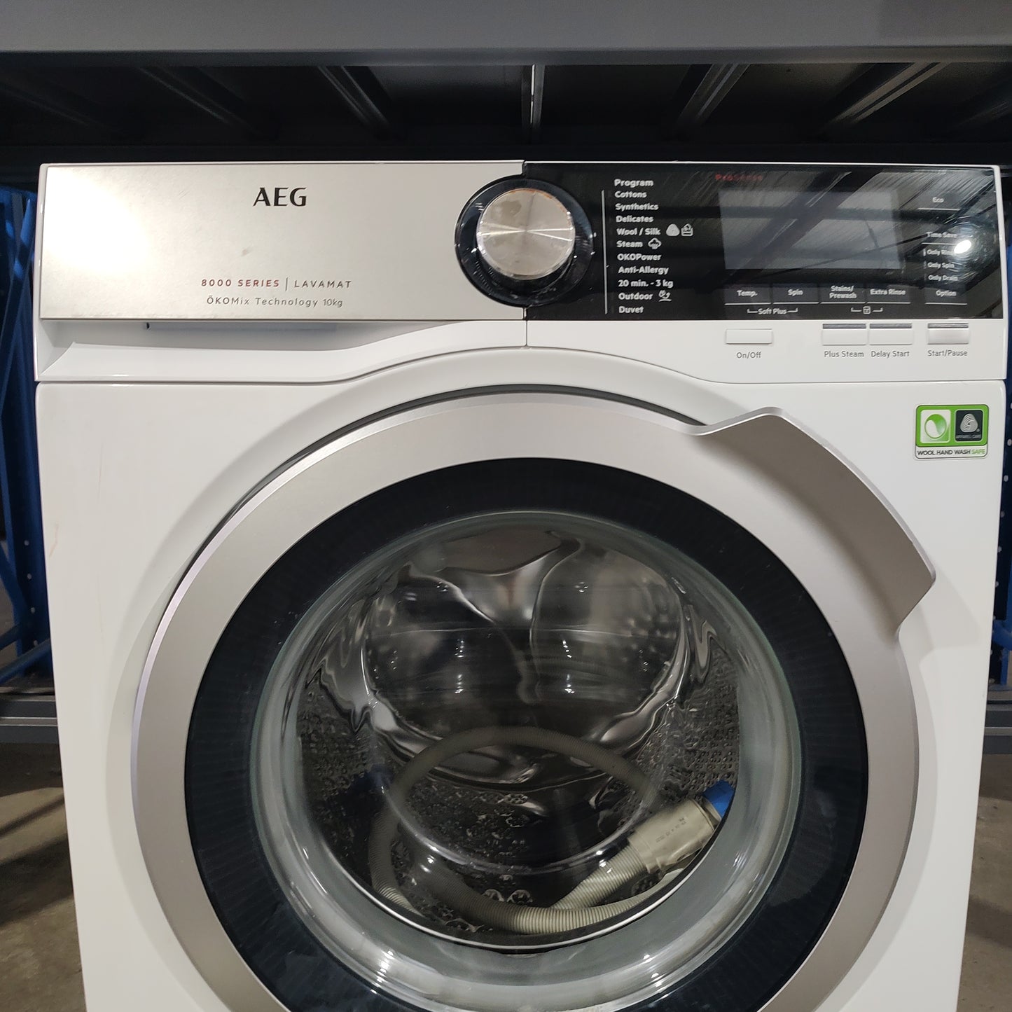 AEG LF8C1612A 10kg 8000 Series Front Load Washing Machine