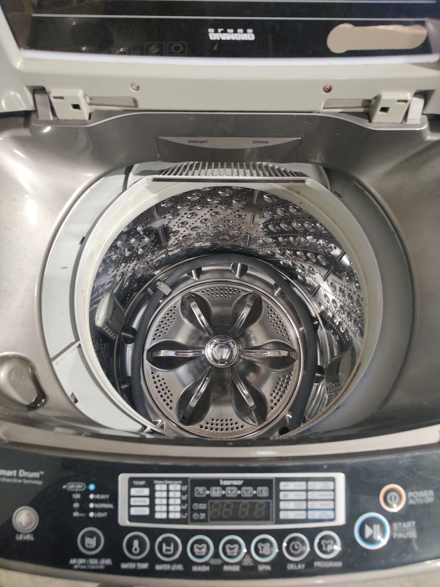 LG WTH9556 9.5kg Top Load Washing Machine