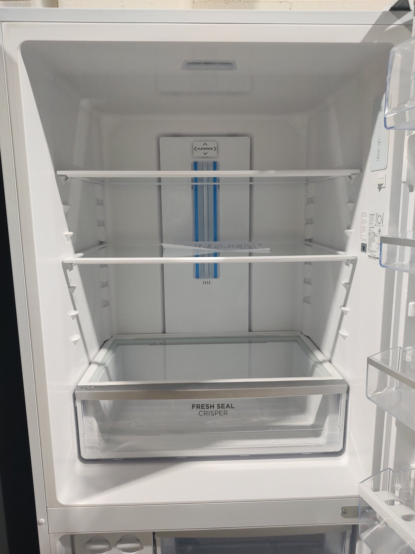 528L White bottom mount fridge